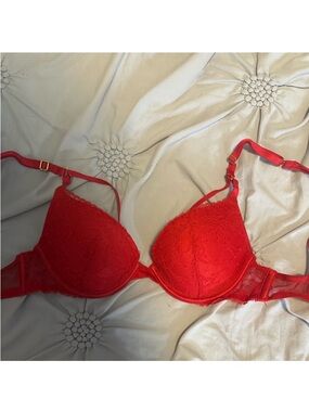 Victoria's Secret Red Lace Push-Up Bra